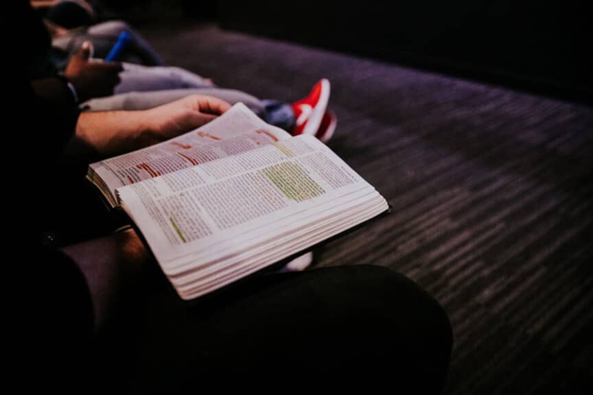 bible-open-prayer-group